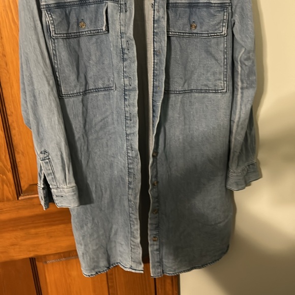 Universal Thread Light Blue Denim Shirt dress medium long sleeve pockets faded - Picture 5 of 13